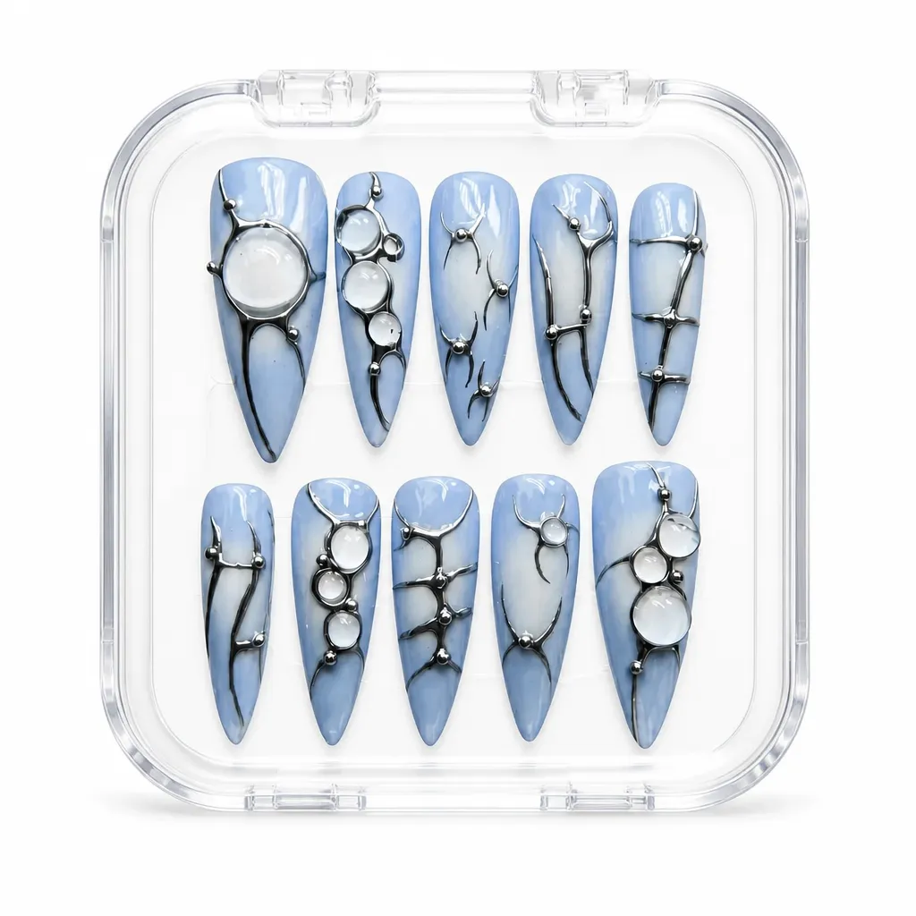 Futuristic Liquid Silver – Xưởng gia công Nailbox Sỉ thủ công