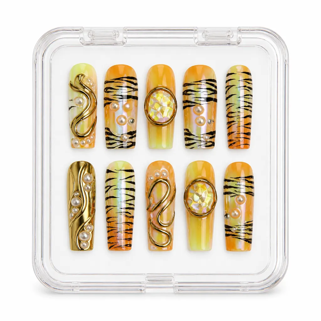 Golden Luxe – Mẫu Nailbox Sỉ Thiết Kế Thủ Công