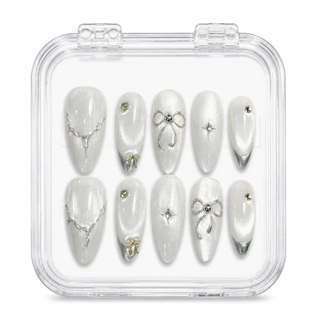 Silver Moonlight Charm – Xưởng gia công Nailbox Sỉ thủ công